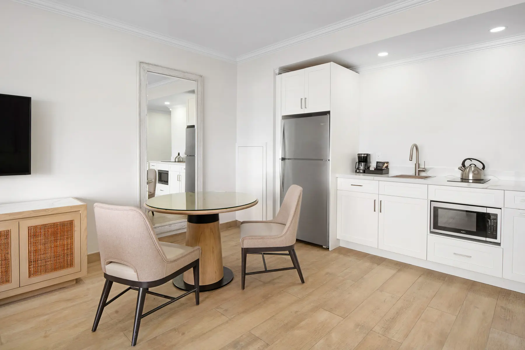 Alexandra-All-Inclusive-Turks-1-Bedroom-Suite-Partial-Ocean-view-Kitchen